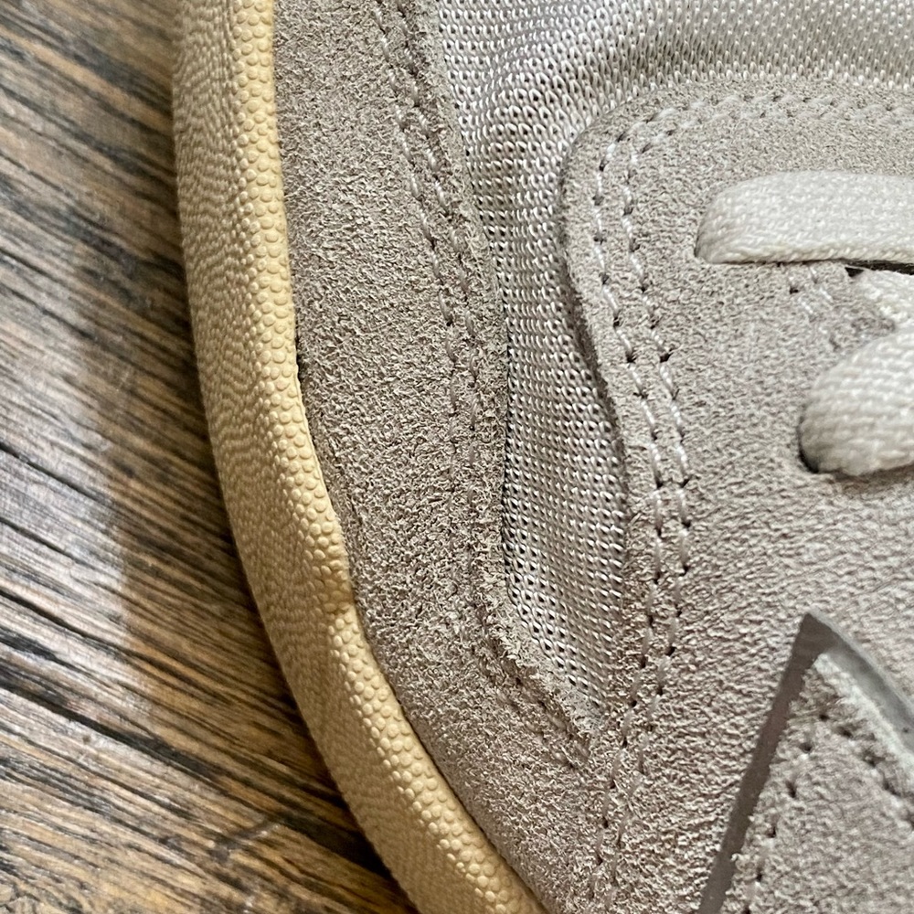 New Balance 300 sneakers - Picture 9 of 11